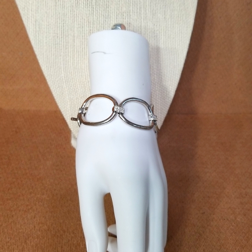 Silver Colored Hardware Links with Swarovski Crystal Bracelet